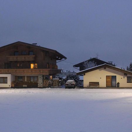 Апартаменты Haus Jochler Рид-им-Циллерталь Экстерьер фото